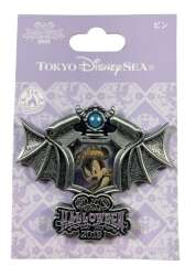 105791 - Halloween 2019 - Batwing - Mickey Mouse - Tokyo Disneyland Resort alternate image