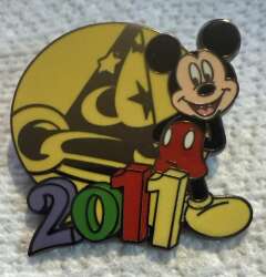 Click to view the Mickey with Sorcerer Hat details