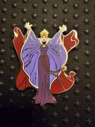 Click to view the Evil Queen details