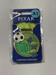'Magic Prize 2024 - A1 - Aliens Football Medal - HKDL'