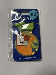 'Magic Prize 2024 - A2 - Aliens Basketball Medal - HKDL'