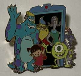Cast Exclusive Pin of the Month August 2006 - Mike and Sulley to the Rescue