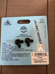 106112 - Mickey and Minnie - Shanghai Disney Resort alternate image