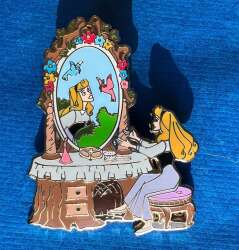 Aurora in her Mirror