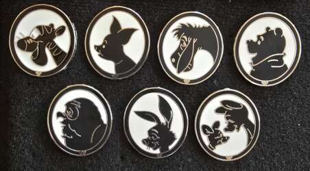 '2009 Hidden Mickey - Winnie the Pooh Silhouettes - Complete Set - DLR'