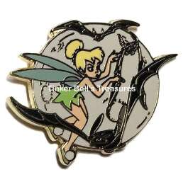 DS Halloween Tinker Bell with Moon and Bats mini pin