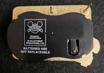 'Who Wants to Be a Millionaire: Play it! - Phone A Complete Stranger Play It! Who What’s to be a Millionaire? - WDW'