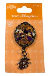 106330 - Halloween 2010 - Mickey & Minnie Mouse - Spider Dangle - Tokyo Disneyland Resort alternate image