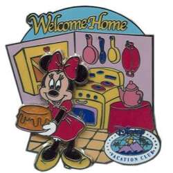 Minnie Mouse in Kitchen