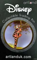 'Artland - Winnie the Pooh - Tigger climbing a tree - ART'