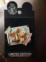 106488 - Memories 2005 Collection - Pooh and Tigger - Disneyland Resort alternate image