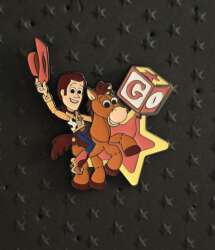 'Toy Story Puzzle Mystery Series - Woody and Bullseye - HKDL'