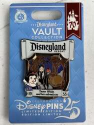 'Disneyland Vault Collection - Snow White and Her Adventures - DLR'