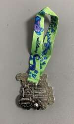 'runDisney: Disneyland Halloween Half Marathon Weekend 2025 - Halloween 5K Medal - Ursula - DLR'