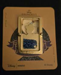 107002 - Miniso - Disney Princess Playing Cards Metal Badge Suprise Box - Cinderella - Disney Licensed alternate image