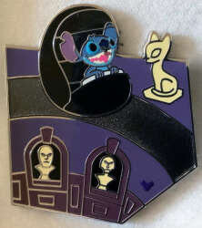 'Attraction Mystery Map Puzzles: Haunted Mansion (DLR) - Stitch in Doom Buggy CHASER - DLR'