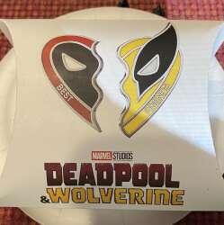 107109 - Deadpool & Wolverine - Marvel Best Friends pin set alternate image