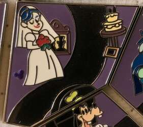 'Attraction Mystery Map Puzzles: Haunted Mansion (DLR) - The Bride - DLR'