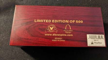 107605 - Aulani Resort & Spa TAPA SET - Tapa Dolphin ONLY - Disney Vacation Club alternate image