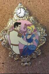 'Cinderella's Ball Event - Le Ball de Cendrillon Cinderella and Prince - DLP'