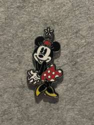 107699 - Neon Tuesday - Minnie Mouse - Disney Licensed alternate image