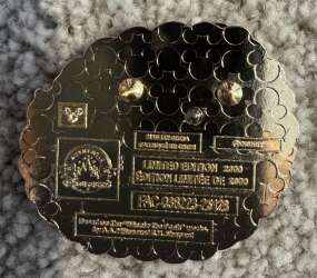 'Christmas 2025 - Winnie the Pooh and Piglet - MLT'