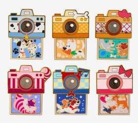 'BoxLunch - Cats &amp; Dogs Camera Blind Pin - Complete Set - DLIC'
