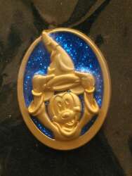 Sorcerer Mickey/ Wizards Disciple