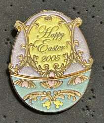 108217 - World Of Disney (NYC) - Mickey and Minnie - Happy Easter 2005 - Disney Store US alternate image