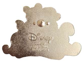 'Monogram International Inc (M.I.I.) - Pooh Bear, Tigger, and Piglet Hugging - DLIC'