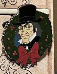 108779 - The Muppet Christmas Carol 24-Day Advent Calendar - Scrooge - The Muppet Christmas Carol - Disney Store US alternate image