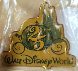 'Walt Disney World Anniversaries - 25th Anniversary - Cinderella&#039;s Coach / Carriage (Cast Exclusive Version) - WDW'