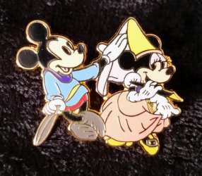 6395 - Mickey Through The Years - Mystery Collection - 1938 Mickey & Minnie Only alternate image