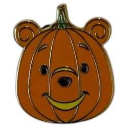 Pooh - Pumpkin Head - Light Up Pin