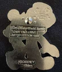 'New Year's Eve/Day - Cast exclusive new year Mickey &amp; Minnie 2006'