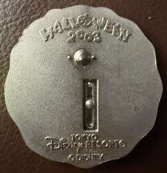 109181 - Halloween 2003 - Tigger, Pooh, and Piglet - Tokyo Disneyland Resort alternate image