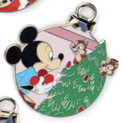 Mickey with Chip and Dale in the tree