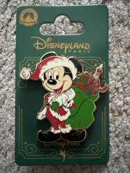 'Christmas 2025 - Mickey - DLP'