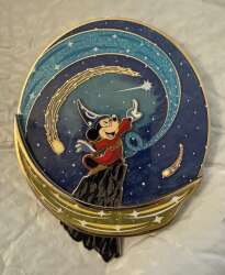 Click to view the Sorcerer Mickey details