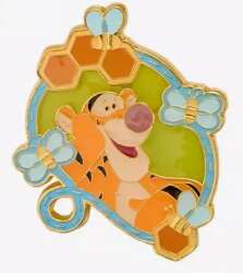 'BoxLunch - Winnie the Pooh Honeycomb Portraits Blind Box - Tigger - LFLY'