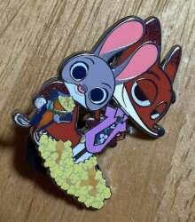 109880 - Zootopia 2 Pandango Pin Bundle - Nick and Judy - Disney Licensed alternate image