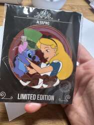 'Fantasy Pin Series: AlbaPins - Stitch and Alice - FSY'
