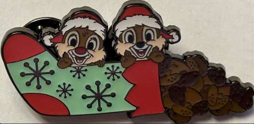 110011 - Hot Topic - Holiday - Chip and Dale Acorn Stocking - Loungefly alternate image
