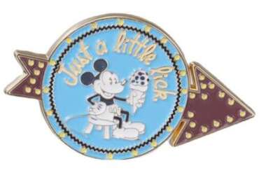 110133 - Miniso - Americano Retro Mystery Collection - Just a Little Lick - Mickey Mouse - Disney Licensed alternate image