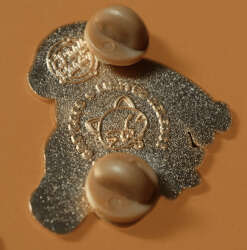 'Fantasy Pin Series: PinnyPlanet - Lucky Cat Cafe: Cinnamon Roll - FSY'