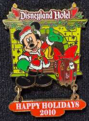 'Resort Holiday Collection 2010: Fireplaces - Disneyland Hotel - DLR'