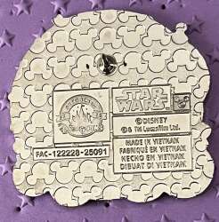 110642 - Christmas 2025 - Grogu alternate image