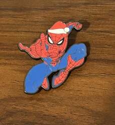 110822 - Loungefly - Marvel - Spider-Man Santa Hat - Loungefly alternate image