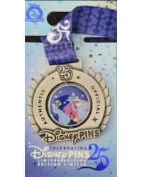 111008 - Celebrating Disney Pins 25: Medals - 25th anniversary character collection Genie Spinner alternate image