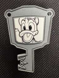 Donald (Y869) - Black and White  - Uncommon